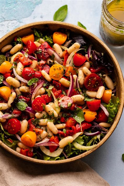 Tuscan Cannellini Bean Salad – A Simple Palate