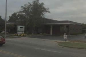 Bath Naylor Funeral Home - Pittsburg, Kansas (KS) - Funeral Flowers