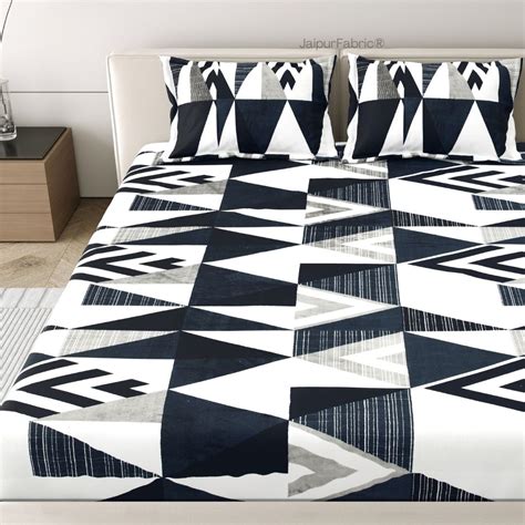 Geometric Black and White Super Soft Velvet Double Bedsheet – JaipurFabric®