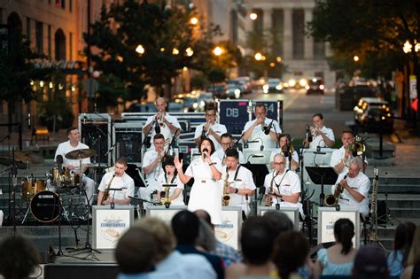 The United States Navy Band Commodores at Memorial Park in Chambersburg ...