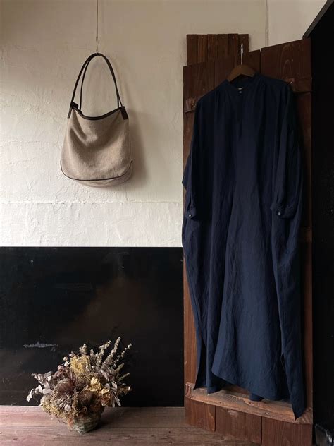 suzuki takayuki peasant dress I navy | TALE COCOON