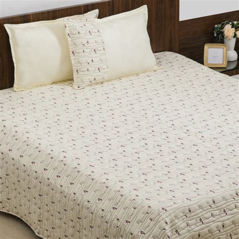 Pure Cotton King Size Bed Cover Off White Online in India | Nestasia