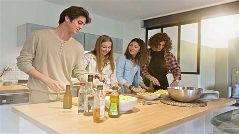 Coliving Trends - Demographics, Features & Business Impact