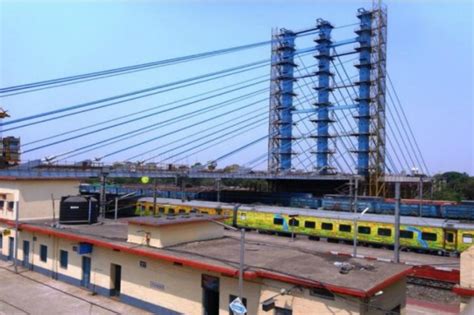 जिस ओवरब्रिज का पीयूष गोयल करने वाले थे उद्घाटन, TMC नेता ने वहां पहले ...