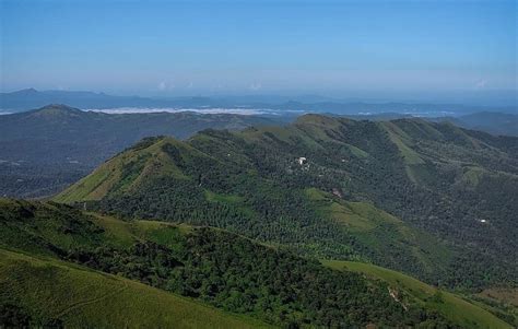Resorts Near Baba Budangiri - Resorts Chikmagalur