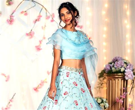 Latest Blouse Designs Photos for 2025 Brides and Trends