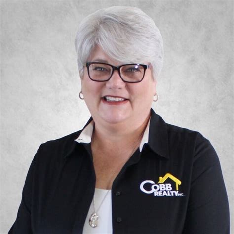 Mary Geier | Real Estate Agent in Pittsburg, KS | Cobb Realty Inc