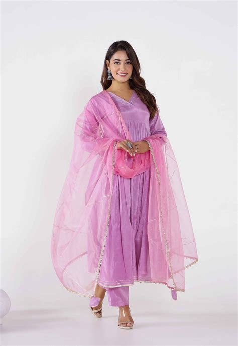 Purple Embroidered kurta Palazzo Set With Organza