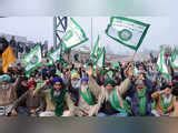 Farmers Protest: Read Farmers Protest latest news, Indian farmers ...