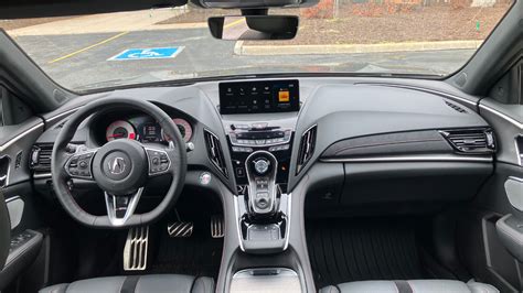 2024 Acura RDX Review | AutoTrader.ca