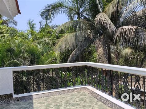 THREE BEDROOM VILLA WTH AMPLE PARKING IN THE HEART OF PURVORIM. - For ...