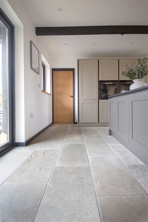 Natural Stone Floors Kitchen
