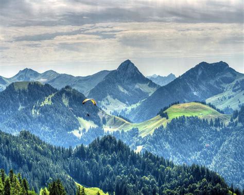 Be enchanted by the best places to visit in Switzerland | KAYAK