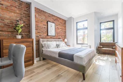 Plateau - Mont-Royal Vacation Rentals & Homes - Le Plateau-Mont-Royal ...