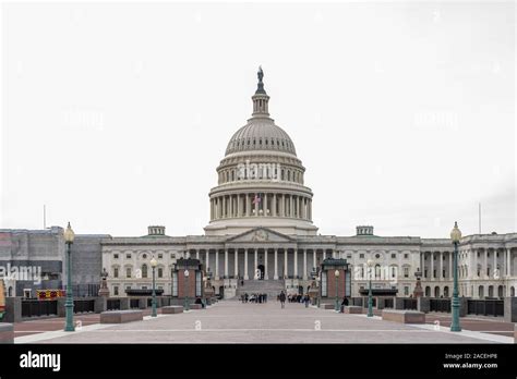 U.S. Capitol 的图像结果