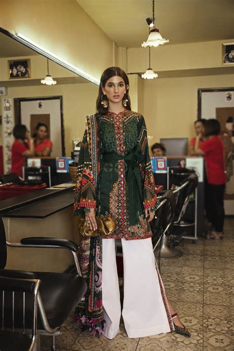 Époque X Suffuse by Sana Yasir Lawn Collection 2019 – Viridian – YourLibaas