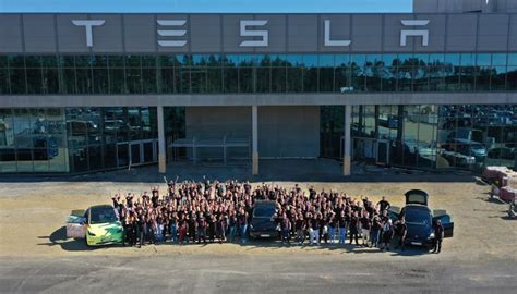 Offene Tesla-Stellen laut Bericht nah an Rekord > teslamag.de