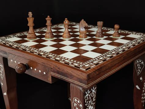 Chess Table Wooden Inlay in 16" - 18" - 20" | Wood Chess Pieces Set