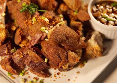 Crispy Pata 的图像结果