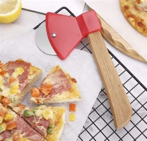 KNIEF - Hemico Axe Shaped Pizza Cutter With Sharp Rotating Blade For ...