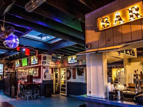 Nellie's Sports Bar - Review - U Street - Washington DC - The Infatuation