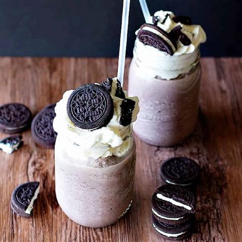 Cookies and Cream Milkshake Better than Chick-fil-a • Unicorns in the ...