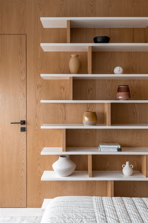 Mumbai home: This 1,100-square-foot abode embodies a quiet stillness ...