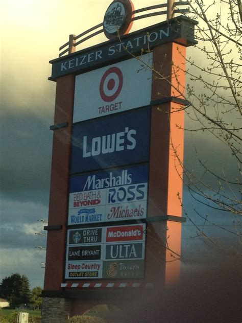 Keizer Station, Keizer Station Blvd, Keizer, OR, Shopping Centers & Malls - MapQuest
