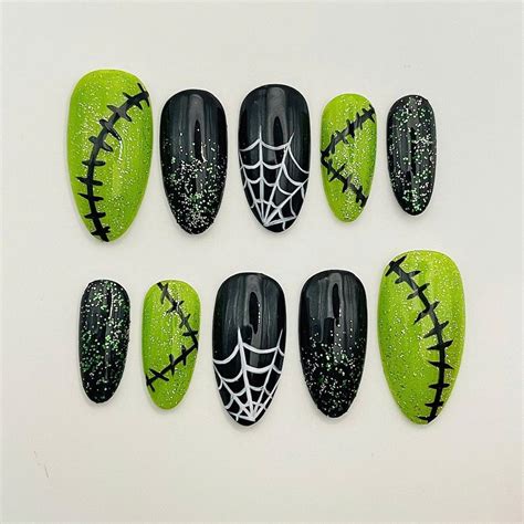Glitter Frankie Halloween Press on Nails • Spider Web Green & Black ...