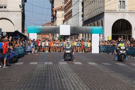 Marathon StartingLine 的图像结果