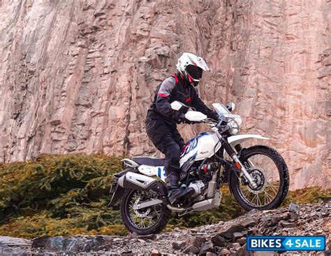 Photo 2. Hero Xpulse 200 4V Motorcycle Picture Gallery - Bikes4Sale