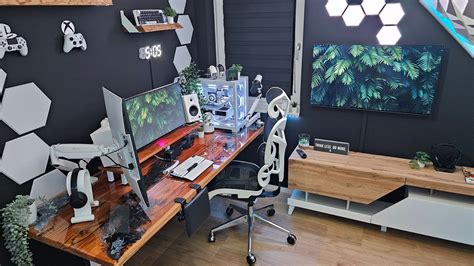 Multi-Screen Computer Setup 的图像结果