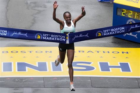 Boston Marathon sweep for Kenya, but not favorite Kipchoge