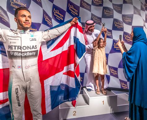 Earn up to 16 Maharaja Points | Air India