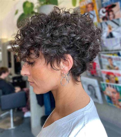 27 Youthful Shag Haircuts for Older Women | Curly pixie haircuts, Curly ...