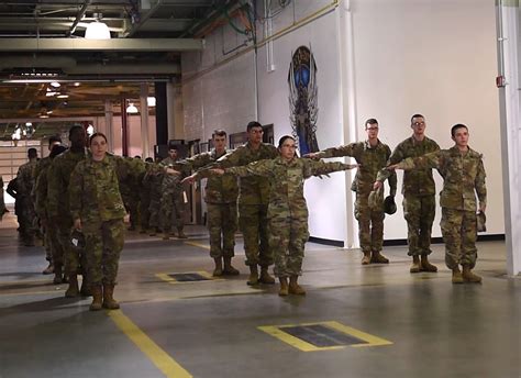 Army delays recruit movement to basic training, offers incentive pay ...