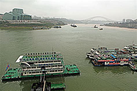 长江上游首个万吨级码头——重庆新生港今日开港_忠县