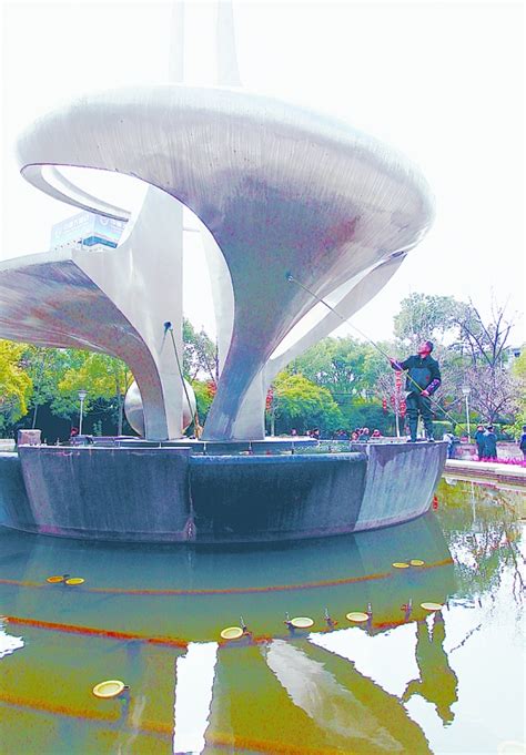 丽阳门公园的“莲花雕塑” 你知道它的寓意吗 - 植保 - 园林网