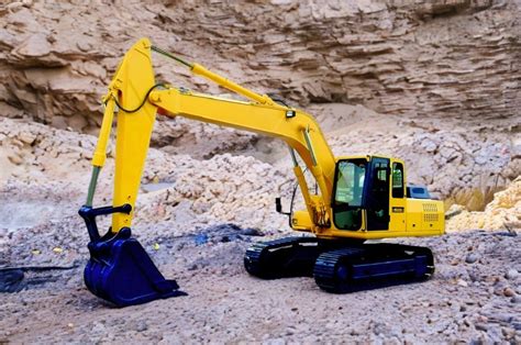 Role of BEML Excavators in Gov. Infrastructure Projects