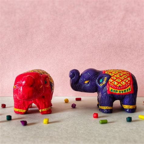 Blush and Bloom Mini elephant statues – The Earthen Creations