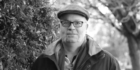 The sentimental journey - Robert Cole's 10 golden investment rules to ...