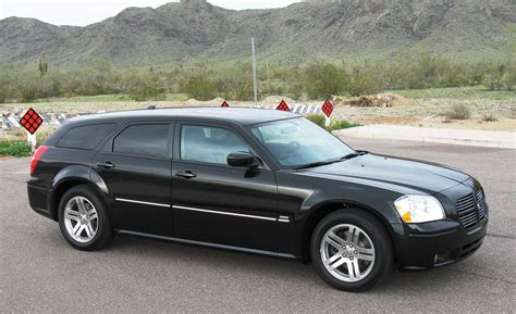 2005 Dodge Magnum RT