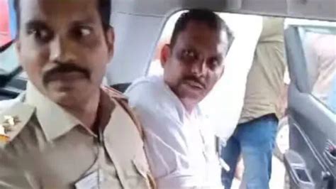 വാഹന പരിശോധനയിൽ ഒരു മാസത്തേയ്ക്ക് പിടികൂടാതിരിക്കാൻ നൽകേണ്ടത് ഇത്ര രൂപ ...