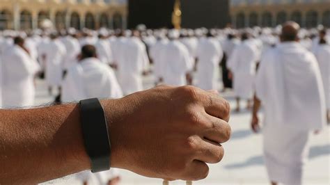 Smart Wristbands For All Indian Pilgrims? Haj Committee's New 2026 ...