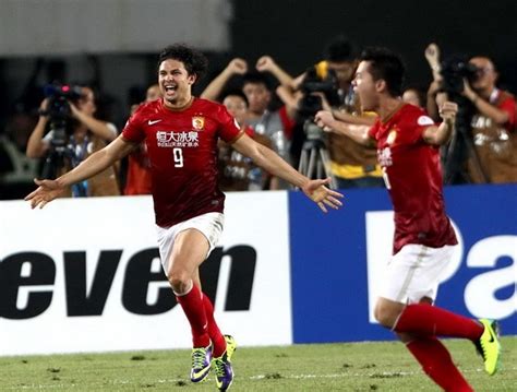 亚洲最强！恒大1-1首尔FC总比分3-3夺亚冠冠军_文体综合-临沂大众网