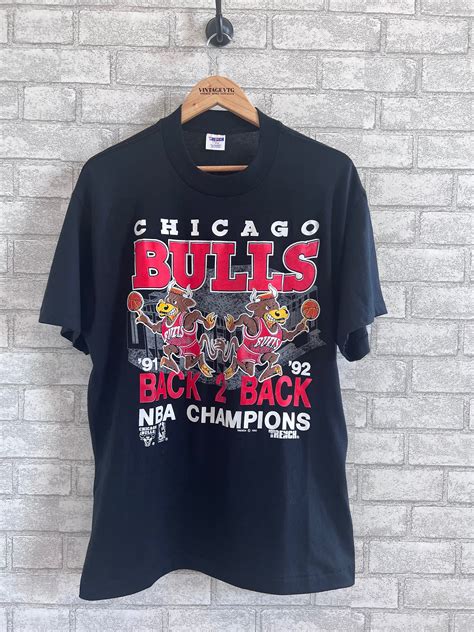 Vintage Chicago Bulls Shirt "1992 NBA Chicago Bulls Back 2 Back ...