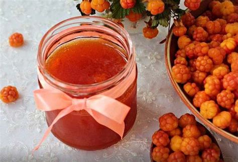 Варенье из морошки: рецепт морошкового джема, польза и вред царской ...