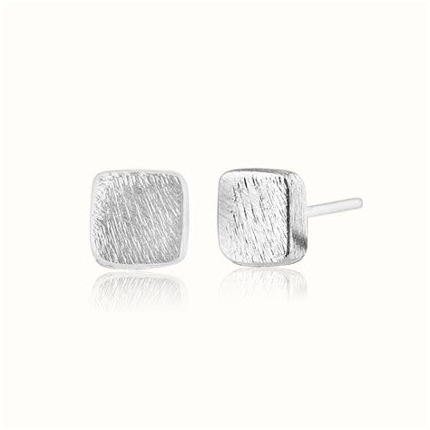 Workwear Kate Earrings with Smooth Edges – Vinanti Manji