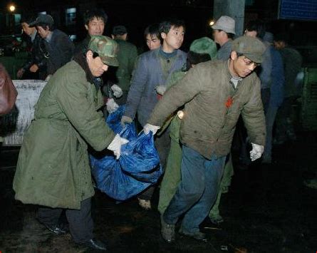 事故频发!陕西矿难已致21人死亡 - 万维读者网