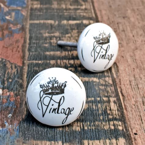 Queen's Arms Ceramic Kids Cabinet Dresser Knob – Spruce and Pop